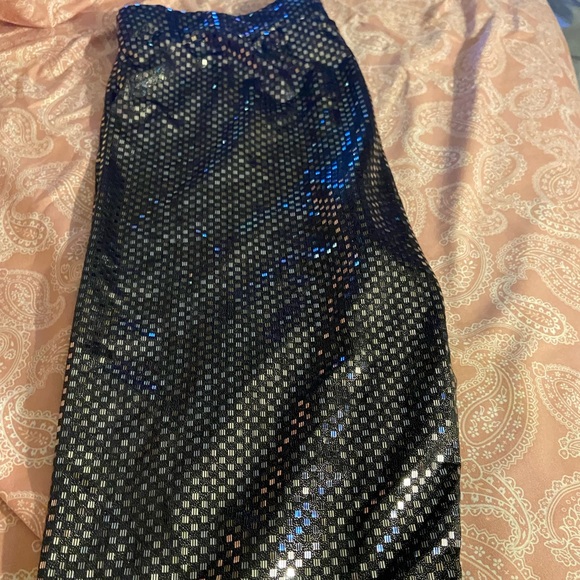 Shorts - Picture 2 of 2